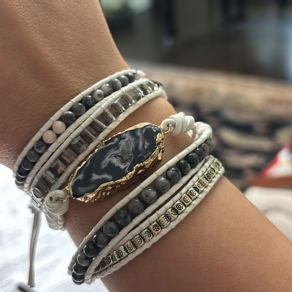 New! 5 layer wrap around boho bracelet - Picture 2 of 6